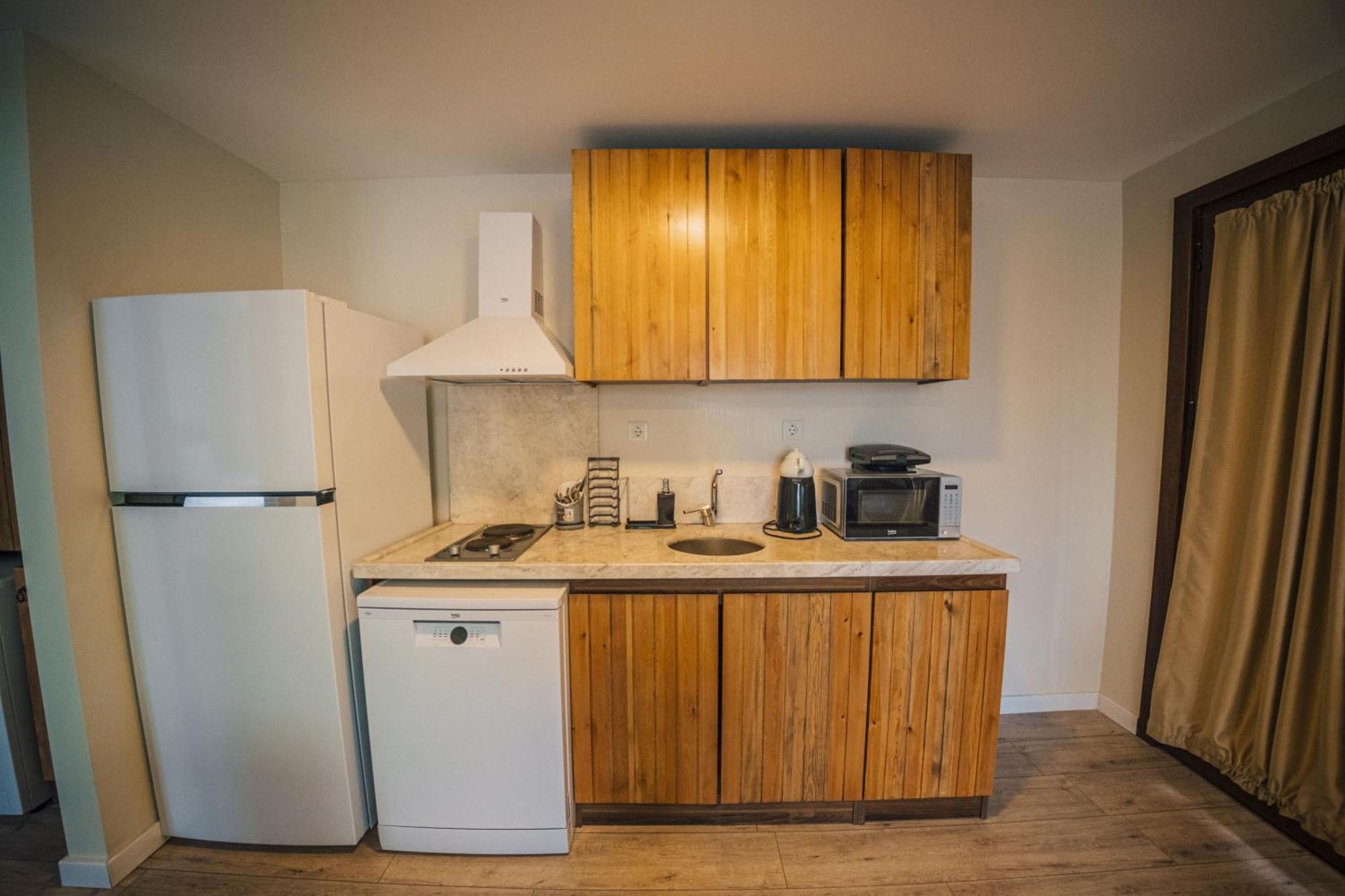 Sapanca Cayir Cimen Otel Экстерьер фото